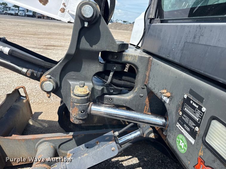 image for item EG6139 2016 Bobcat E50 mini excavator