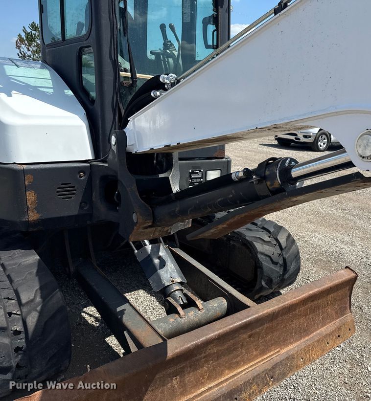 image for item EG6139 2016 Bobcat E50 mini excavator