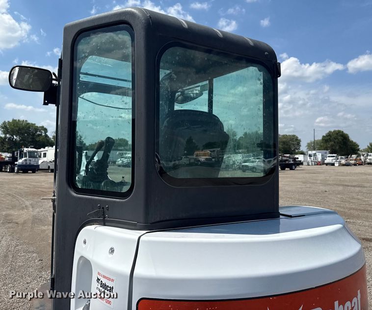 image for item EG6139 2016 Bobcat E50 mini excavator
