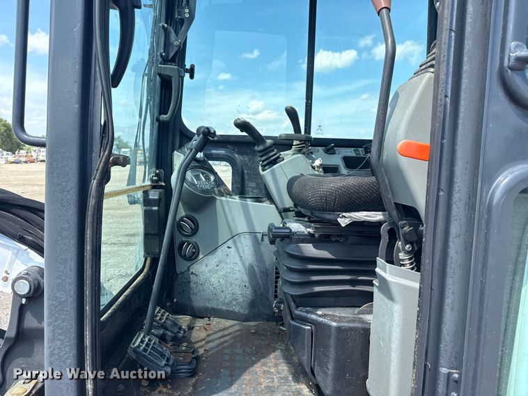 image for item EG6139 2016 Bobcat E50 mini excavator