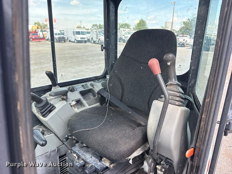 image for item EG6139 2016 Bobcat E50 mini excavator