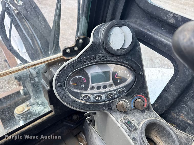 image for item EG6139 2016 Bobcat E50 mini excavator