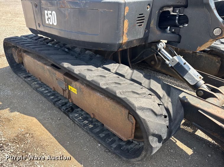 image for item EG6139 2016 Bobcat E50 mini excavator