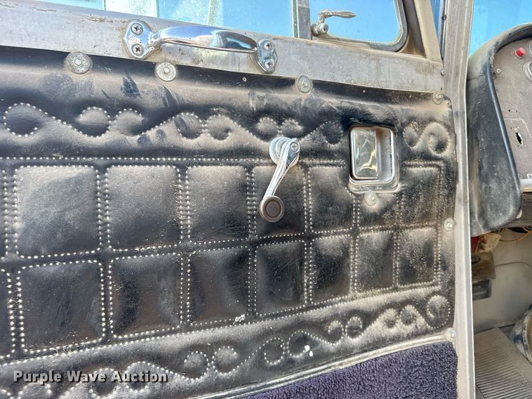 image for item EG6530 1978 Peterbilt 348M ready mix truck