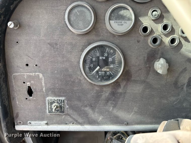 image for item EG6530 1978 Peterbilt 348M ready mix truck