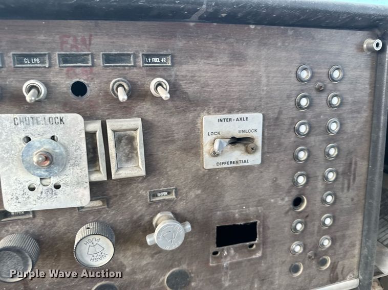 image for item EG6530 1978 Peterbilt 348M ready mix truck