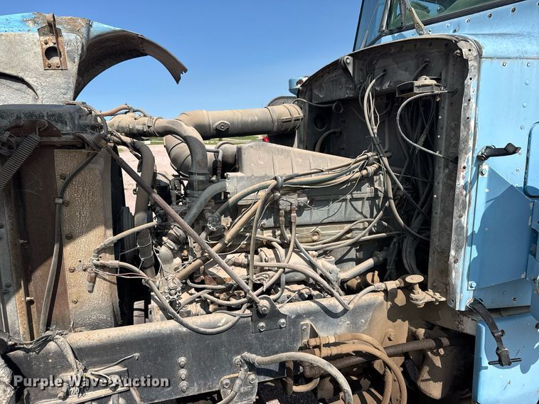 image for item EG6530 1978 Peterbilt 348M ready mix truck