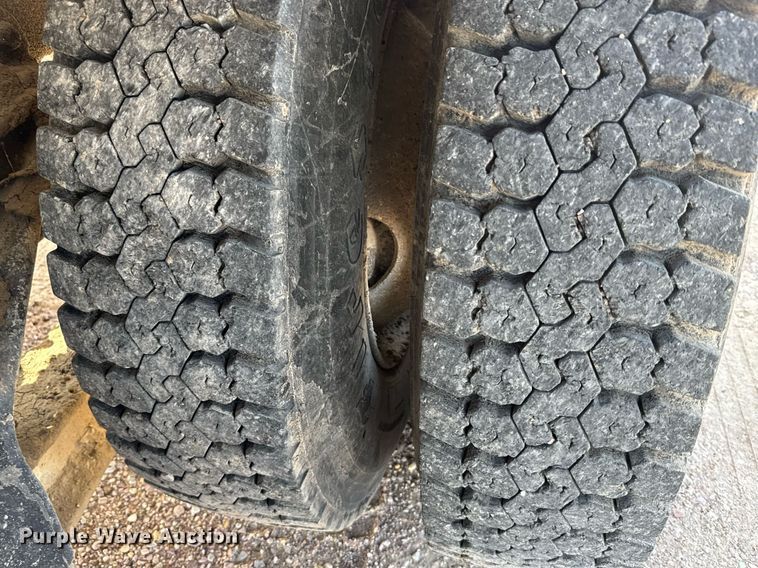 image for item EG6530 1978 Peterbilt 348M ready mix truck