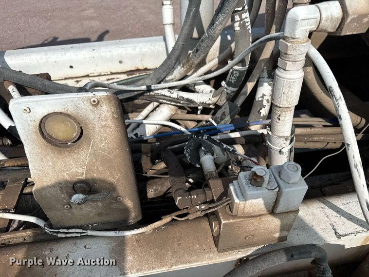 image for item EG6532 1990 Peterbilt 357 ready mix truck