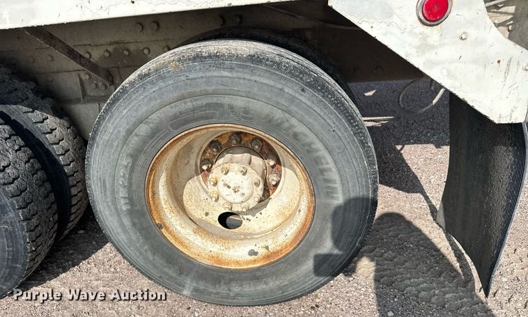 image for item EG6532 1990 Peterbilt 357 ready mix truck