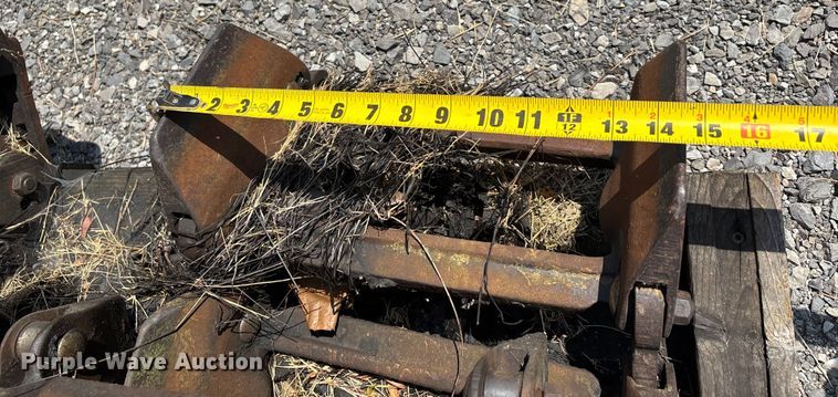 image for item EJ7638 Grouper over the tire tracks