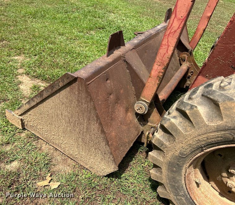 image for item EK8486 1988 Gehl SL4610 skid steer loader