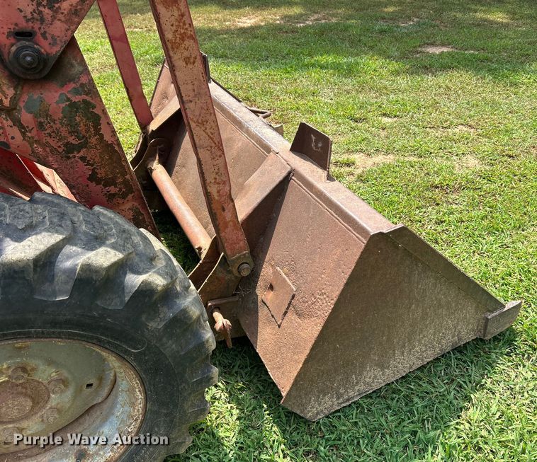 image for item EK8486 1988 Gehl SL4610 skid steer loader