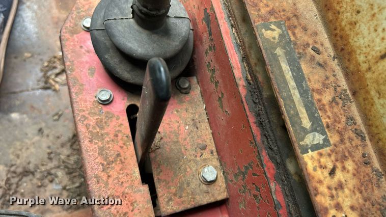 image for item EK8486 1988 Gehl SL4610 skid steer loader