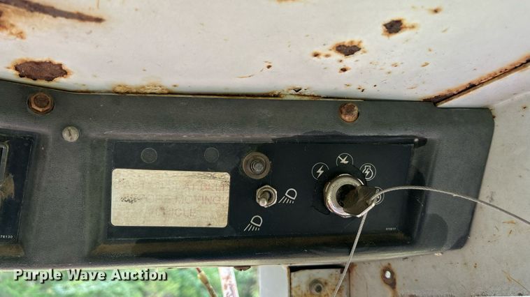 image for item EK8486 1988 Gehl SL4610 skid steer loader