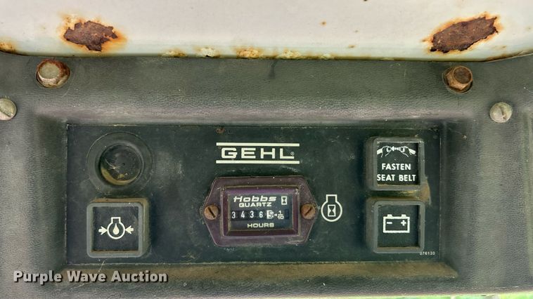 image for item EK8486 1988 Gehl SL4610 skid steer loader