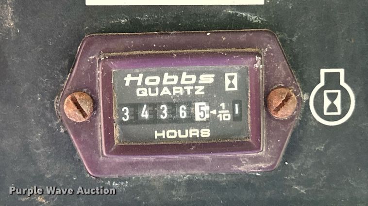 image for item EK8486 1988 Gehl SL4610 skid steer loader