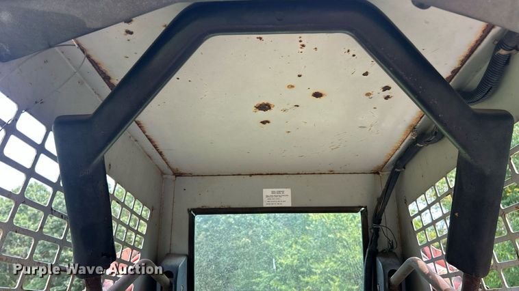 image for item EK8486 1988 Gehl SL4610 skid steer loader