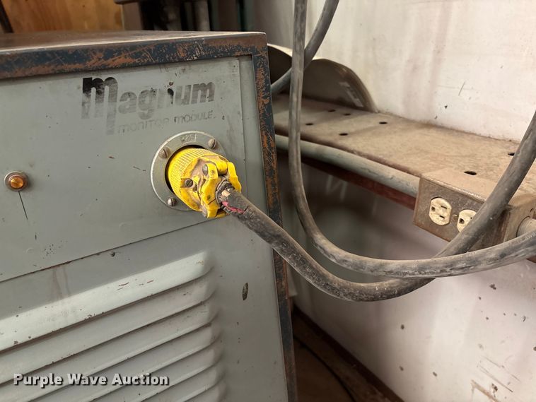 image for item EL2148 Atlas Copco Magnum 5 air compressor