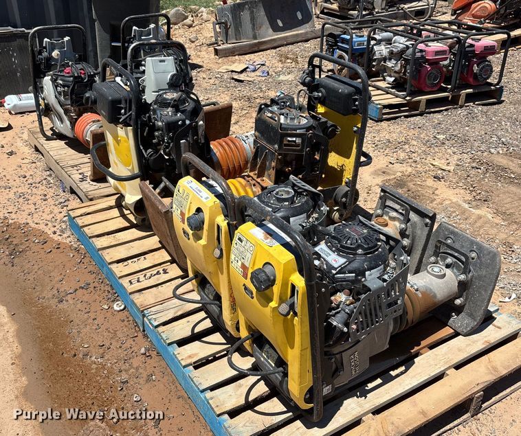 image for item EL6068 (7) plate compactors 