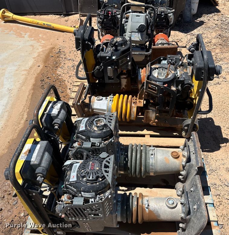 image for item EL6068 (7) plate compactors 