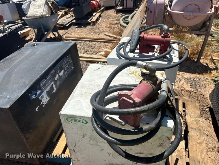 image for item EL6074 (5) auxiliary fuel tanks