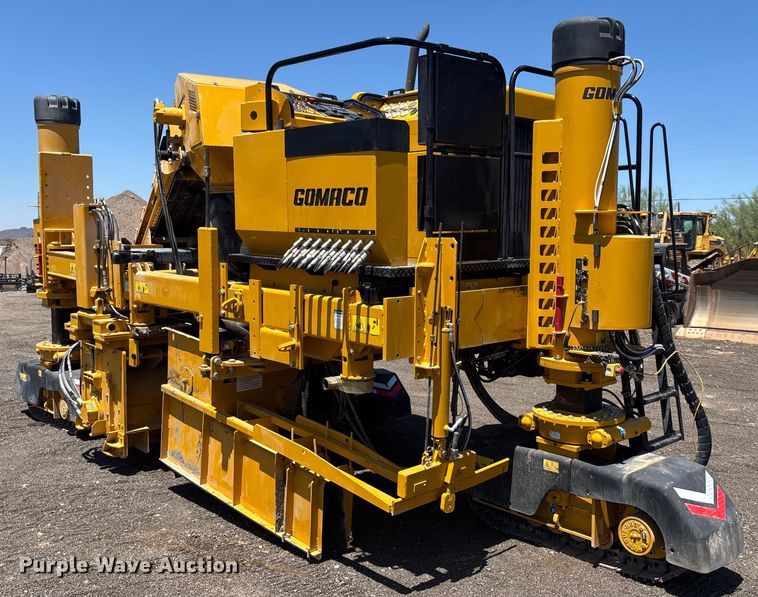 image for item EL6075 2023 Gomaco Commander III slipform paver
