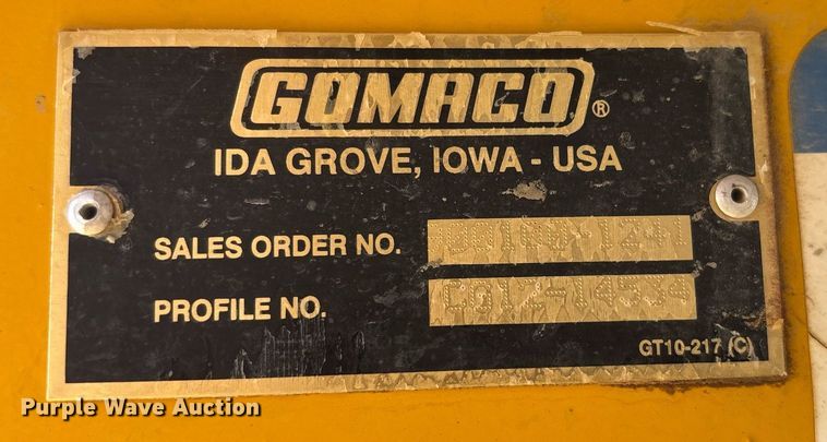 image for item EL6075 2023 Gomaco Commander III slipform paver