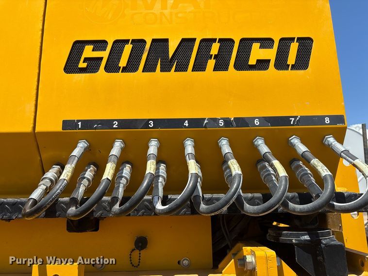 image for item EL6075 2023 Gomaco Commander III slipform paver