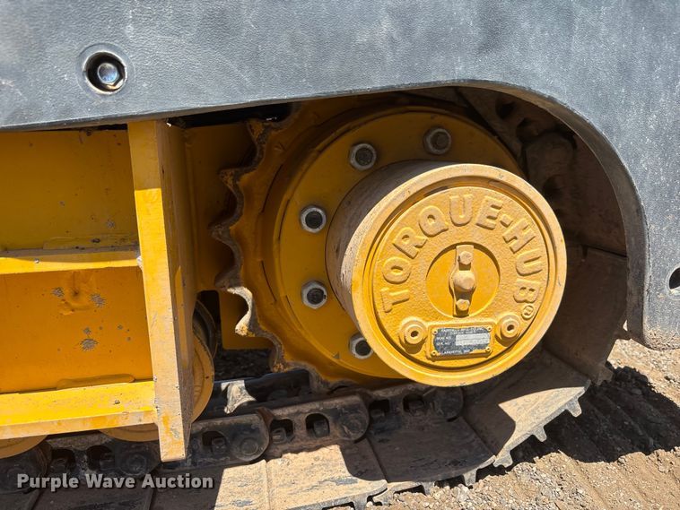 image for item EL6075 2023 Gomaco Commander III slipform paver