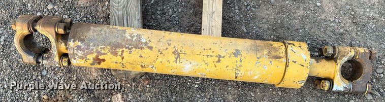 image for item EL6076 2012 Caterpillar D8T dozer