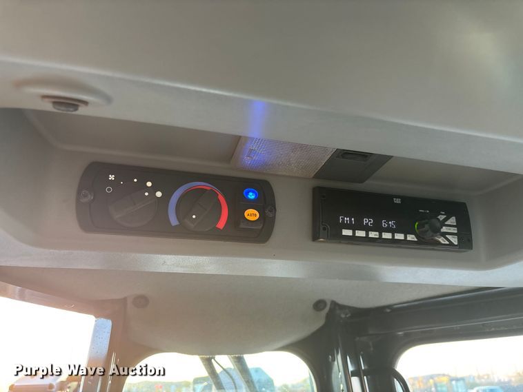 image for item EL6076 2012 Caterpillar D8T dozer