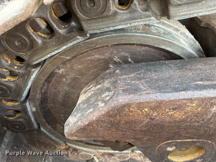 image for item EL6076 2012 Caterpillar D8T dozer