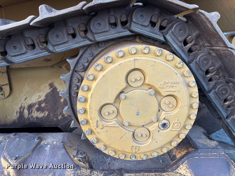 image for item EL6076 2012 Caterpillar D8T dozer