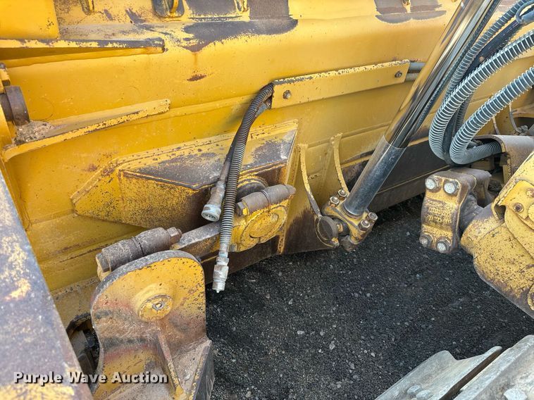 image for item EL6077 2000 Caterpillar D8R dozer