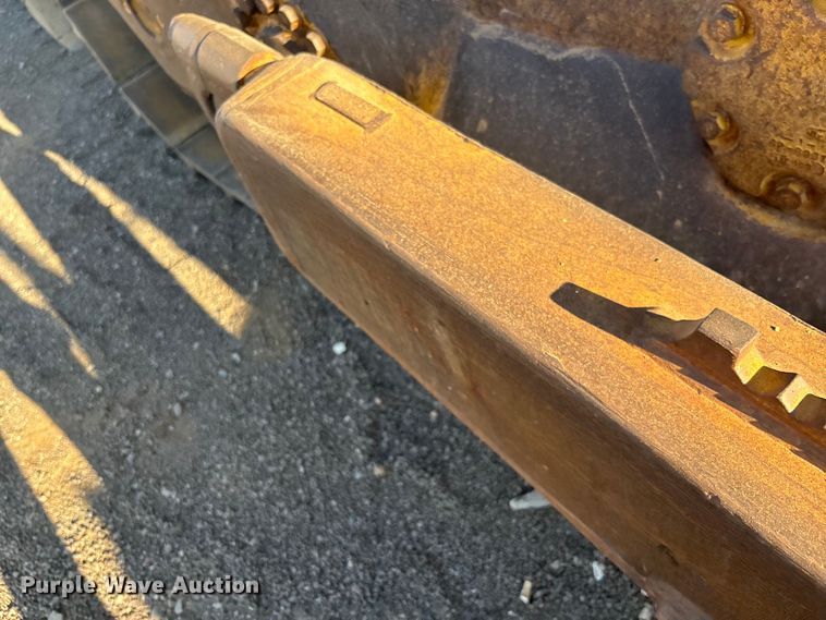 image for item EL6077 2000 Caterpillar D8R dozer