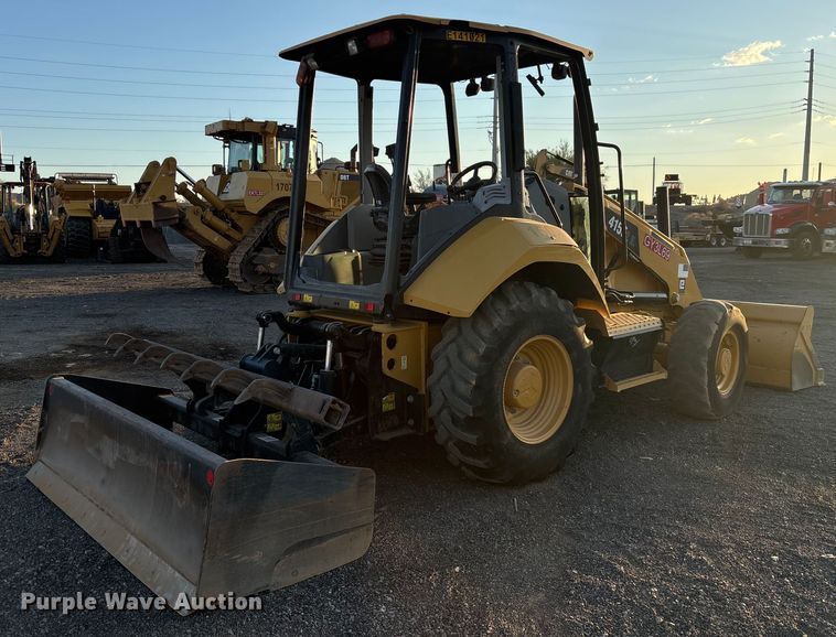 RETROEXCAVADORA 2018 CATERPILLAR 415F2IL