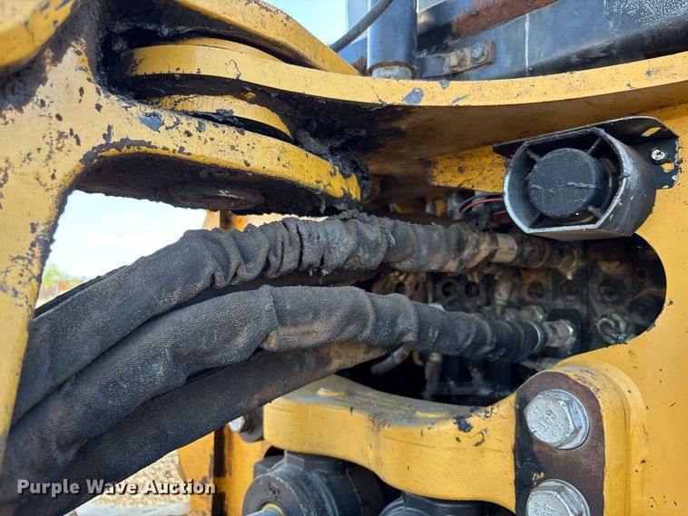 image for item EL6080 2014 Caterpillar 420F backhoe
