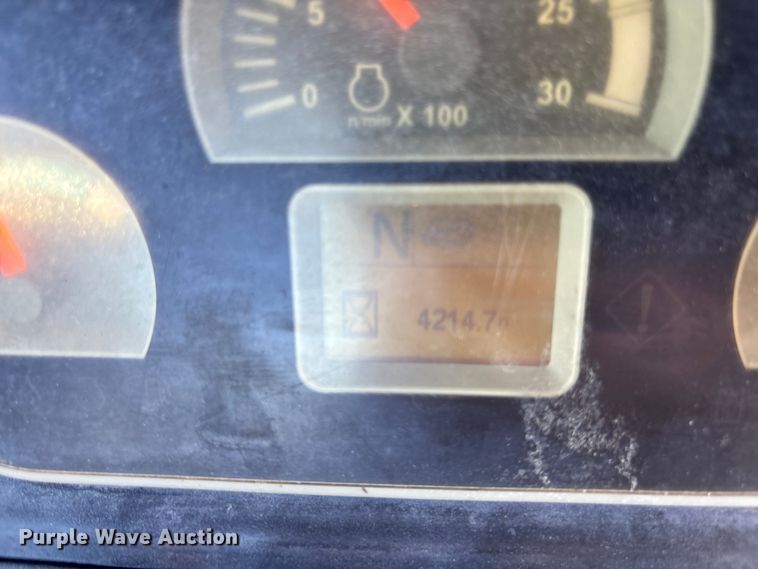 image for item EL6080 2014 Caterpillar 420F backhoe