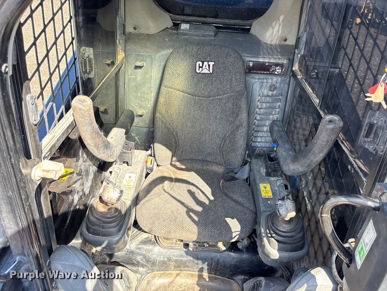 image for item EL6081 2018 Caterpillar 299D2XHP tracked skid steer loader