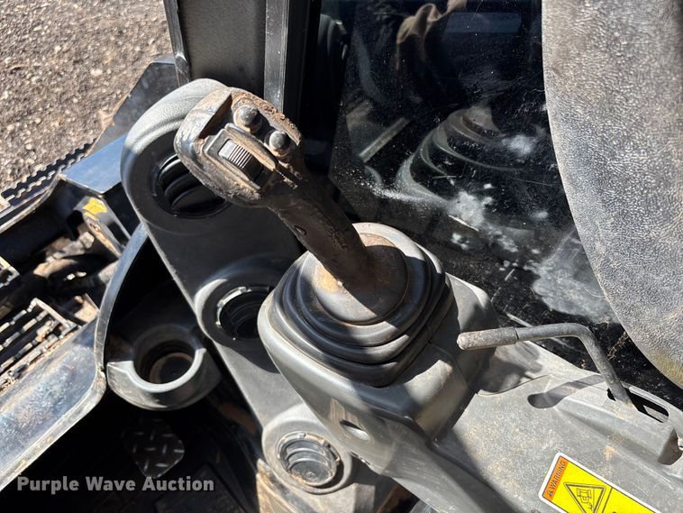 image for item EL6081 2018 Caterpillar 299D2XHP tracked skid steer loader