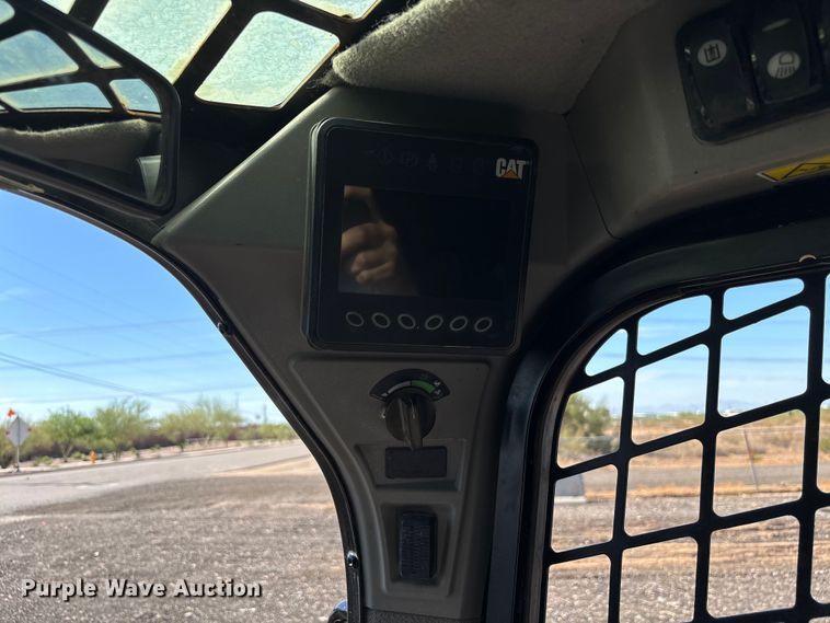 image for item EL6081 2018 Caterpillar 299D2XHP tracked skid steer loader