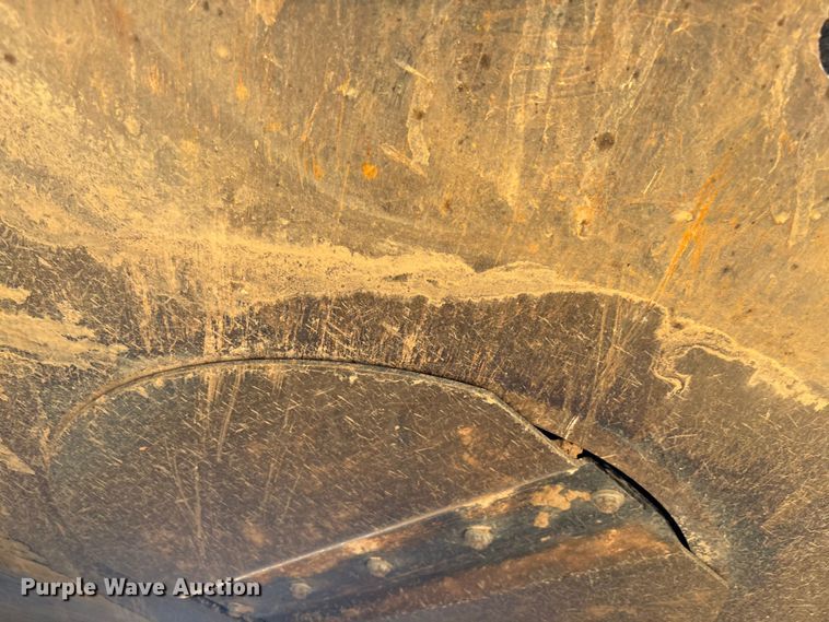 image for item EL6085 2018 Caterpillar 325FLCR excavator