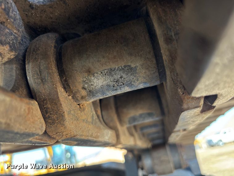 image for item EL6085 2018 Caterpillar 325FLCR excavator