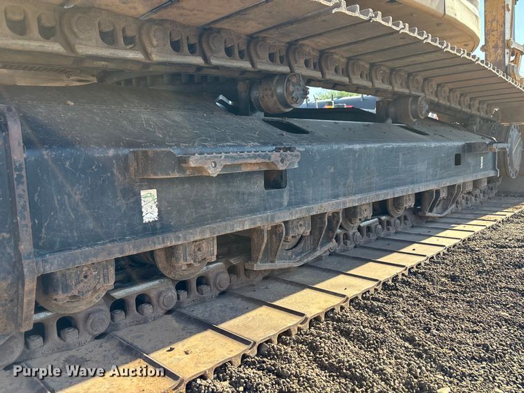 image for item EL6085 2018 Caterpillar 325FLCR excavator