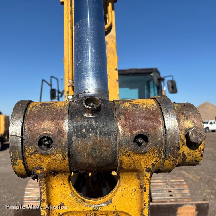image for item EL6086 2018 Caterpillar 311FL RR  excavator