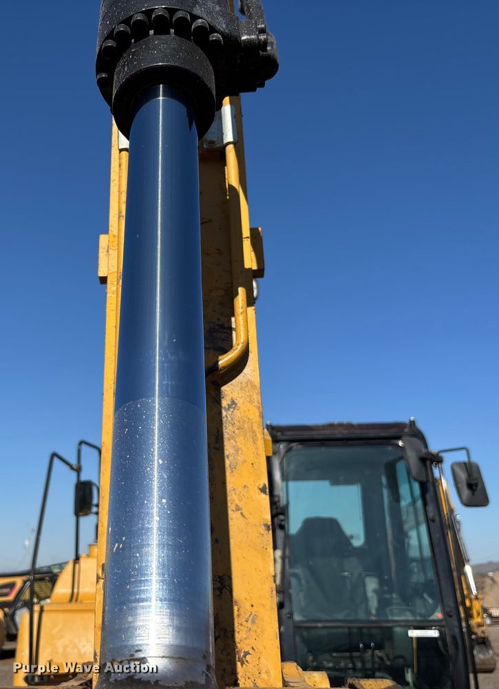 image for item EL6086 2018 Caterpillar 311FL RR  excavator