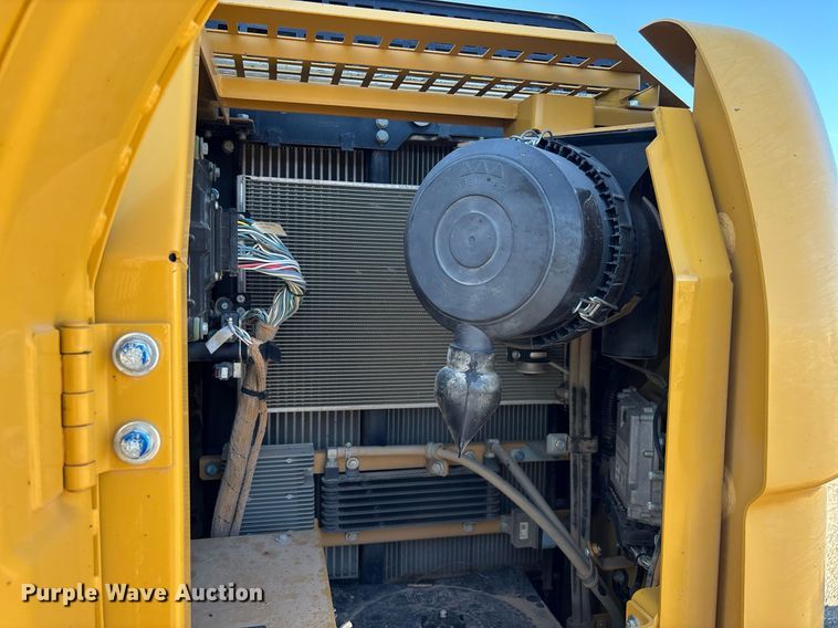 image for item EL6086 2018 Caterpillar 311FL RR  excavator