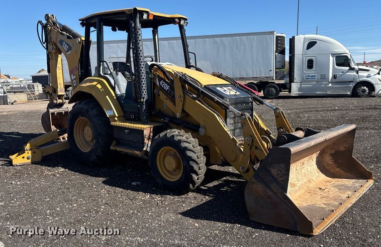 RETROEXCAVADORA 2019 CATERPILLAR 420F2IT