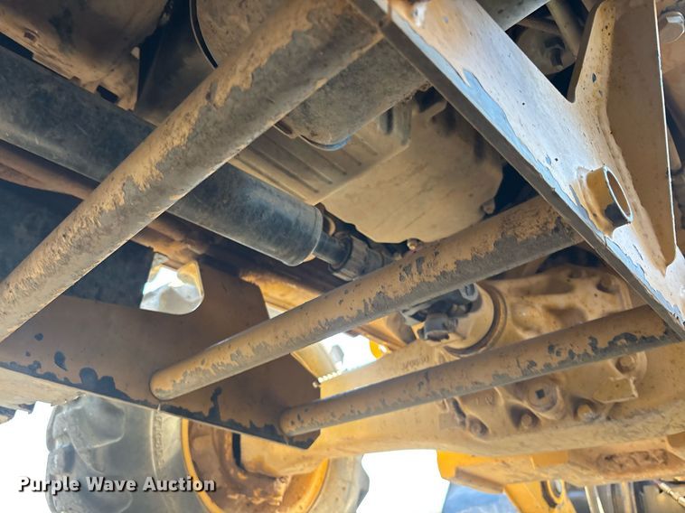 image for item EL6087 2019 Caterpillar 420F 2 IT backhoe